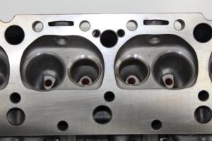 EngineQuest Engine Bare Cylinder Head CH350I; IMCA 178cc Cast Iron 76cc for  Chevy 262-400 SBC